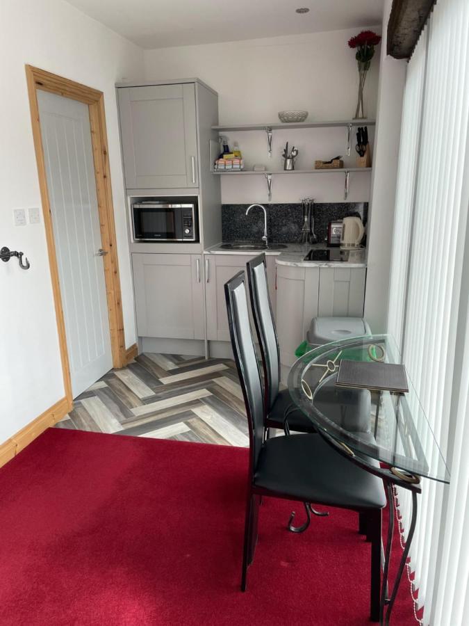 The Canteen Beautiful 1-Bed Apartment In Keswick Threlkeld Exterior photo
